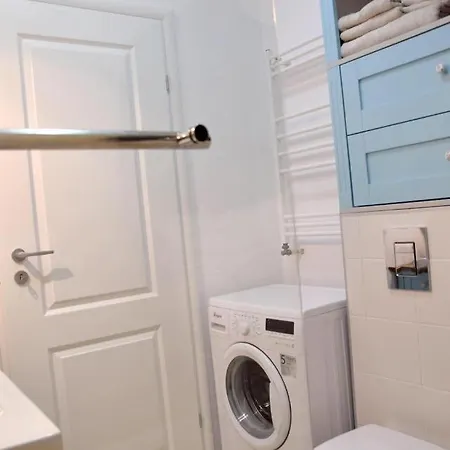 Apartman Rez 4 *